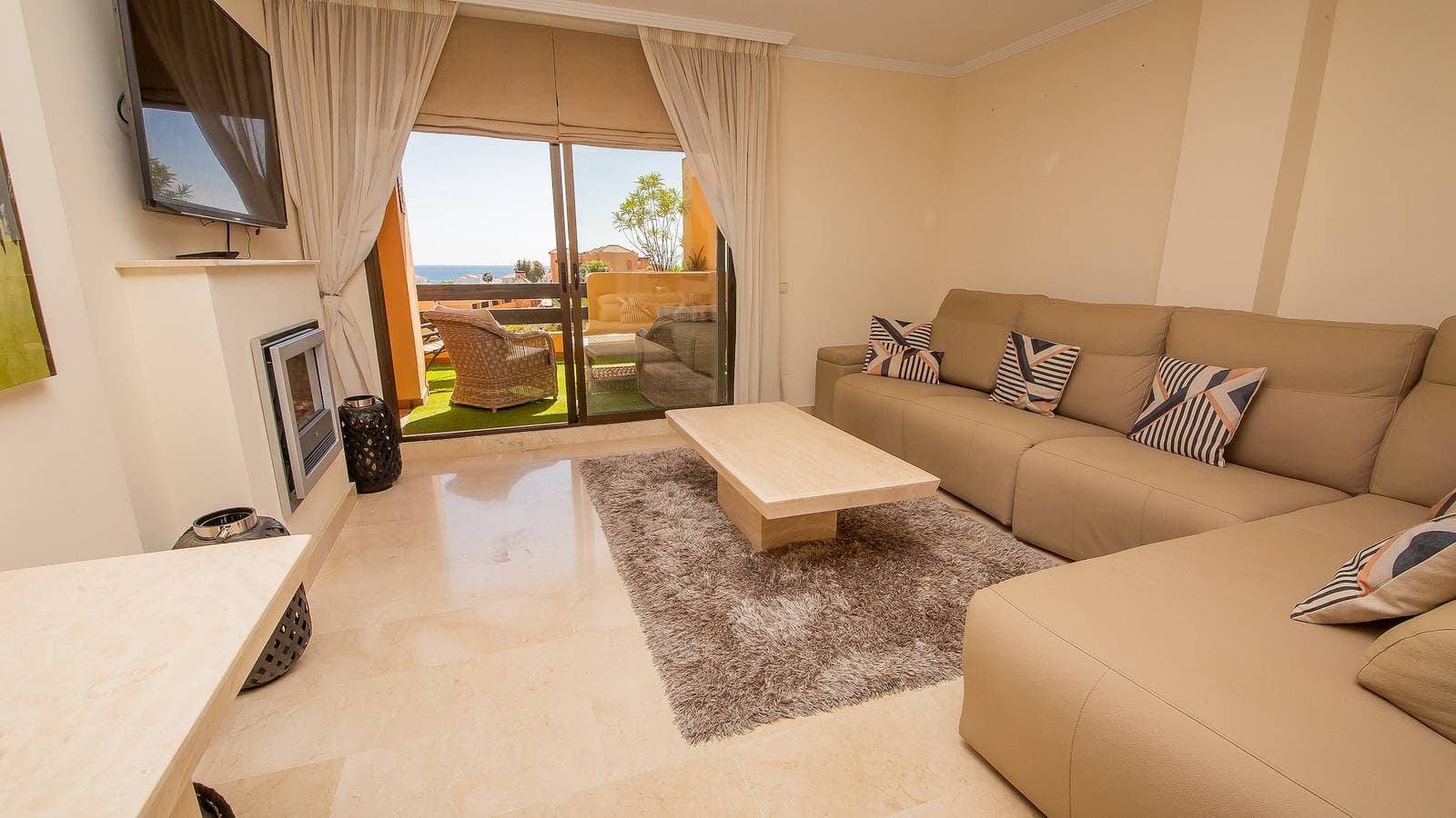 Foto 4 von 40: Casares Beach 218