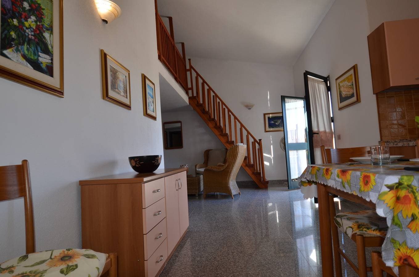 Foto 4 von 15: Appartamento Agrustos, Wifi, Ac (Casa Gai 02)