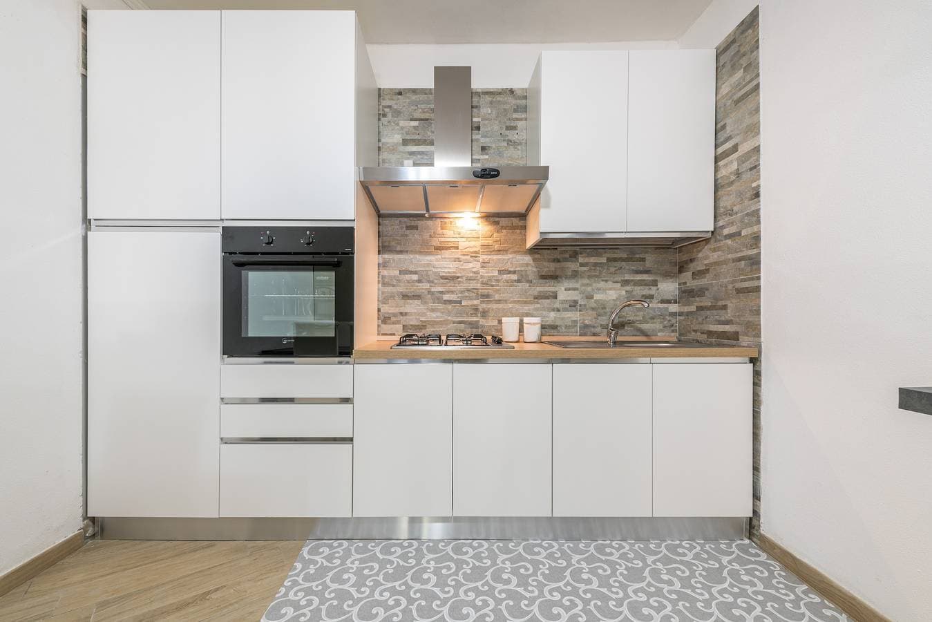 Foto 10 von 39: Villa 'Tore' mit Meerblick, WLAN und Klimaanlage