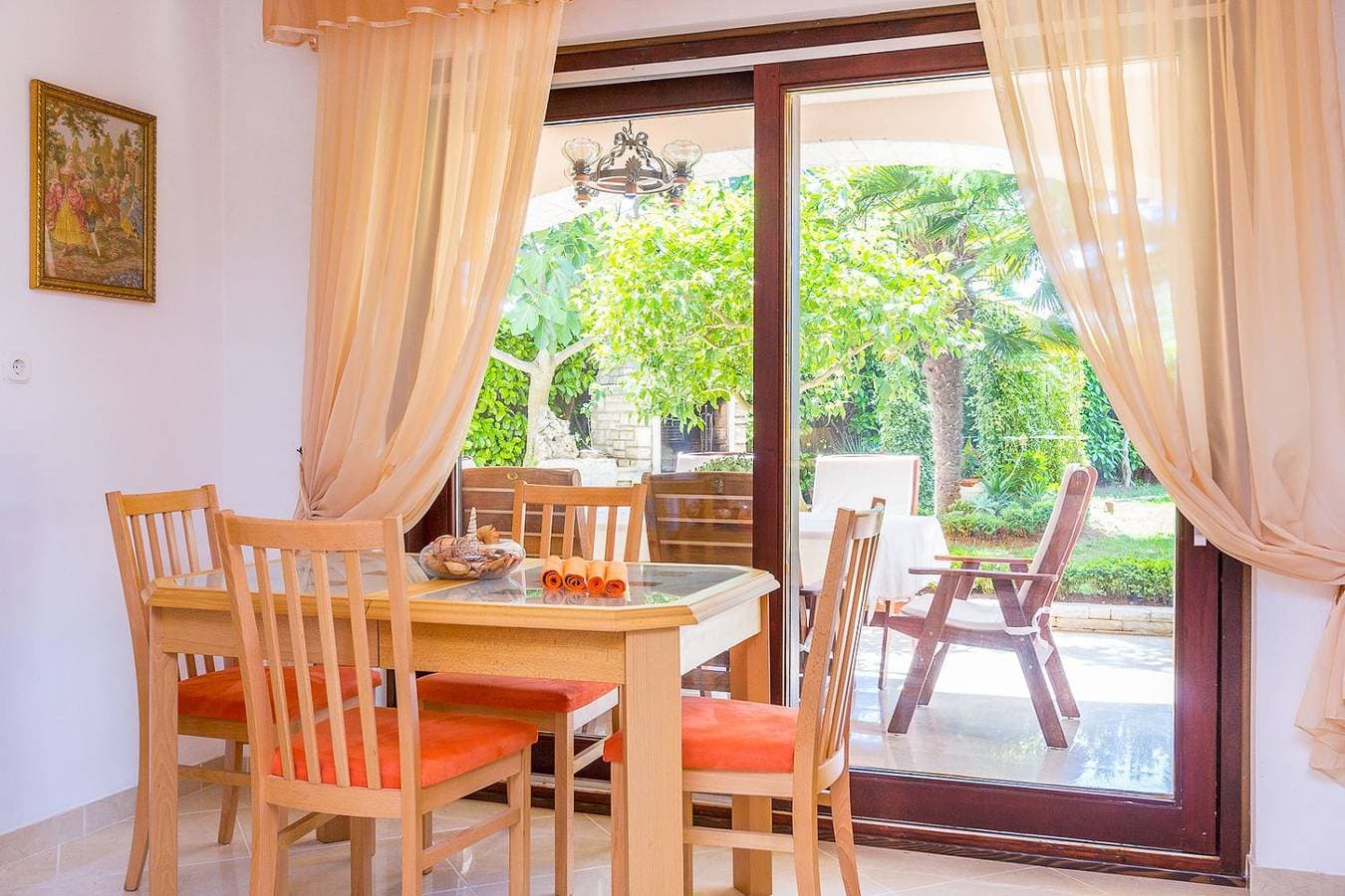 Foto 12 von 32: Tolle Ferienwohnung mit atemberaubenden Garten und Haustiere sind auch erlaubt