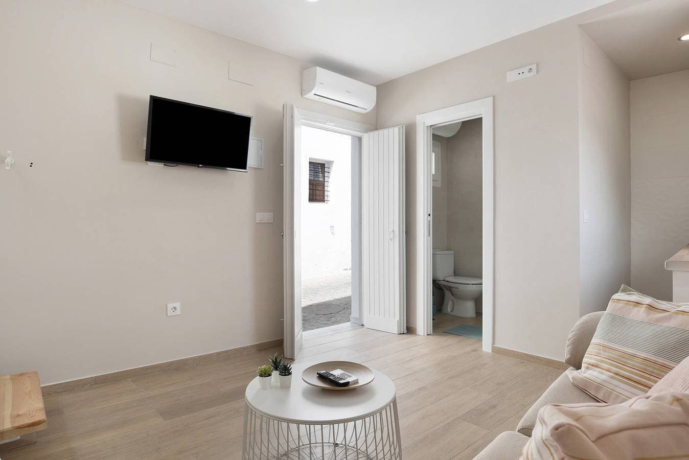 Foto 10 von 21: Ferienwohnung '"La Fuente" mit Bergblick, privater Terrasse und Klimaanlage