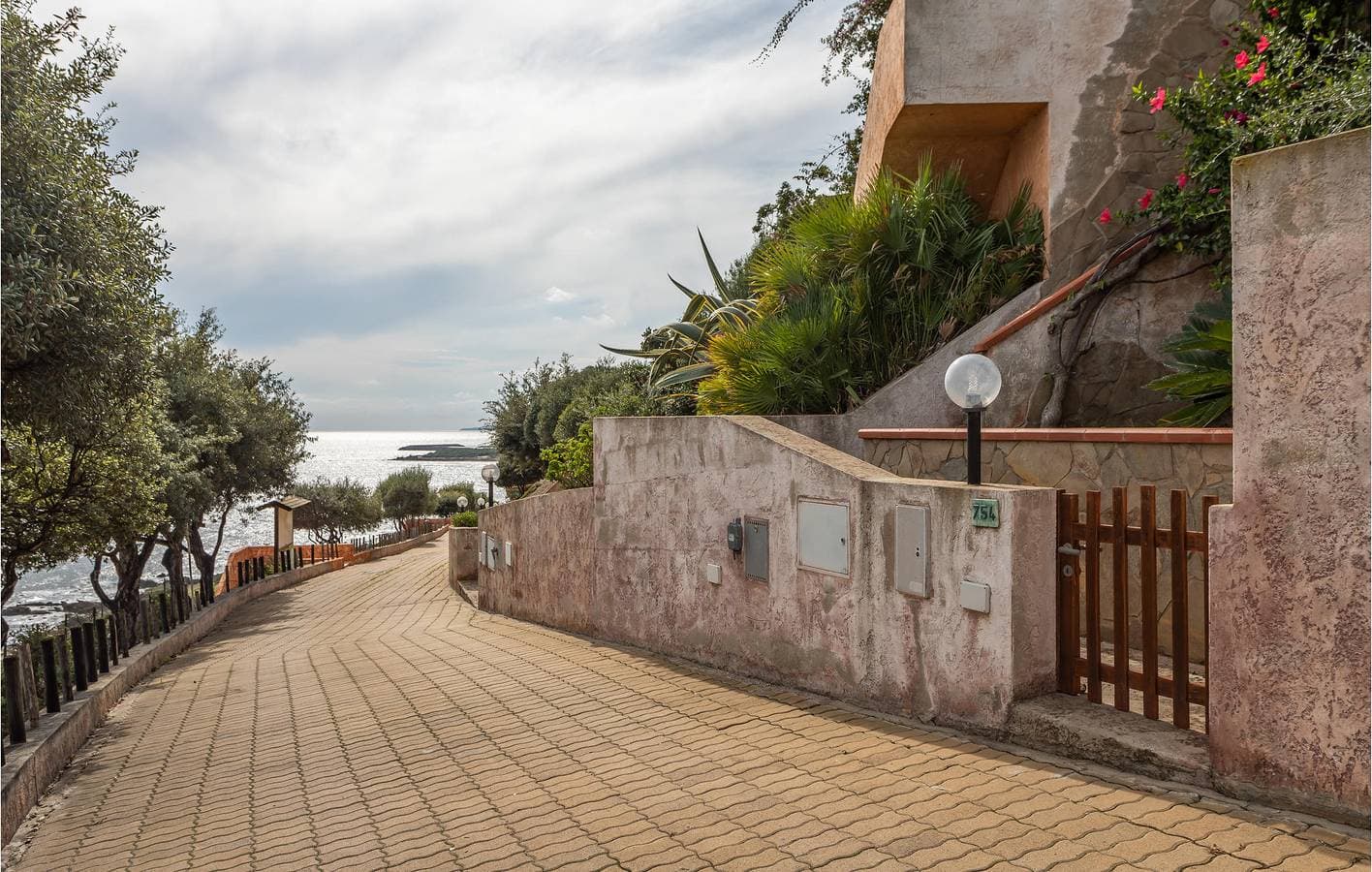 Gemütliche Wohnung am Strand 500m von Porto Tramatzu 1