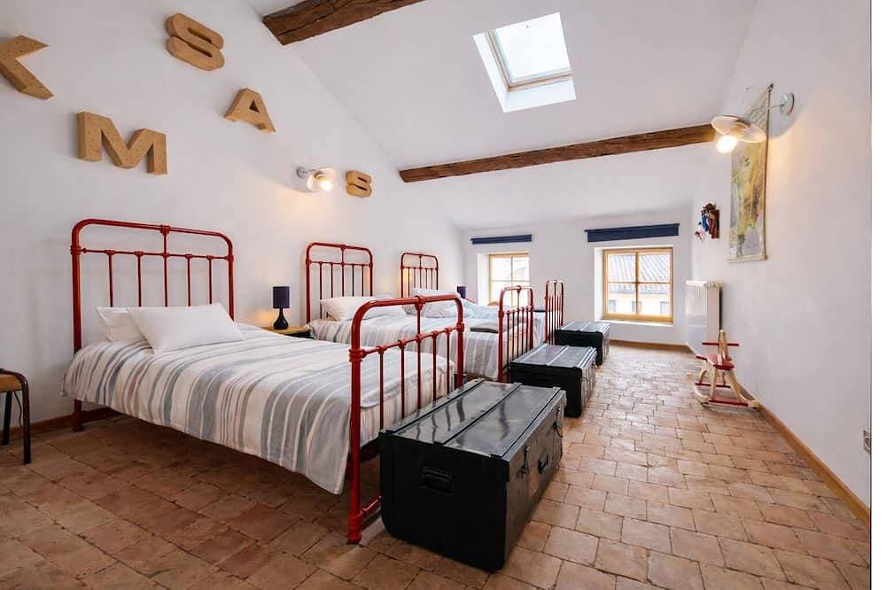 Foto 4 von 26: Stadthaus am Fuße der Abtei im Loft-Stil mit Garten restauriert!