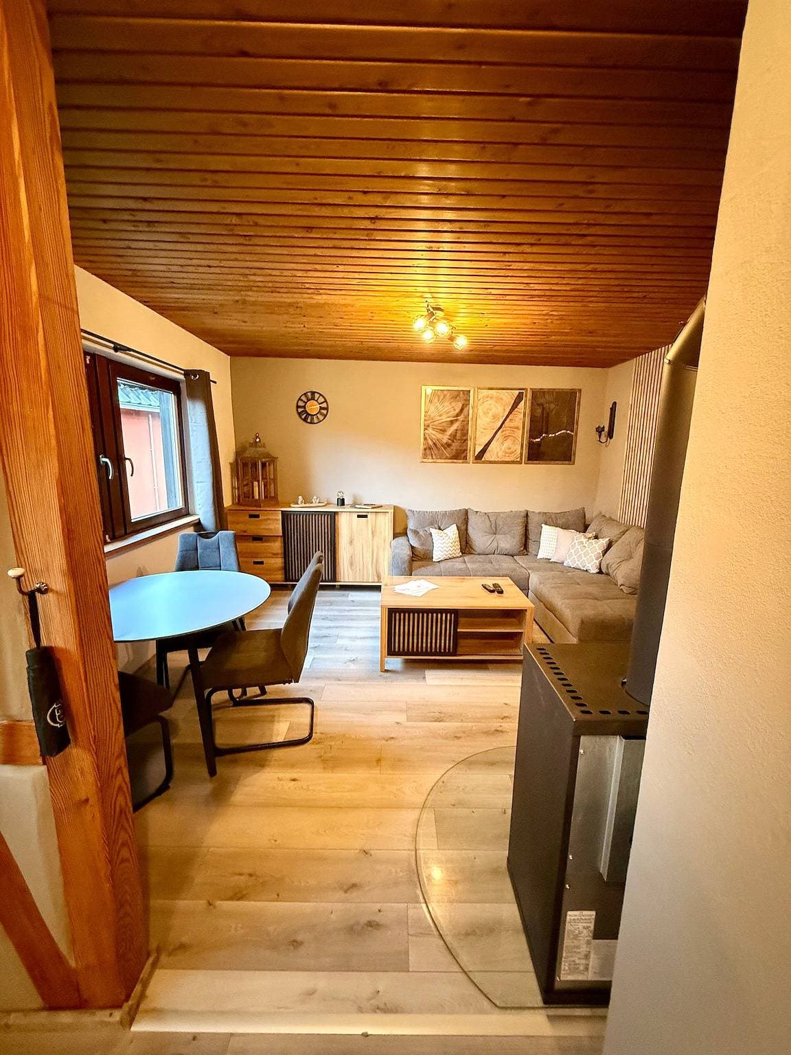Foto 12 von 35: Ferienhaus 'Alte Schmiede' mit privater Terrasse und WLAN
