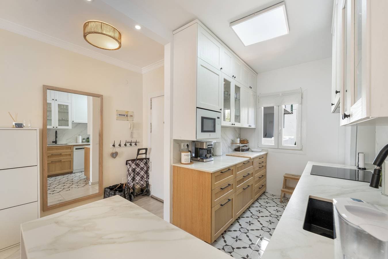 Foto 9 von 27: Apartment 'Pueblo Quinta Deluxe' mit Meerblick, WLAN und Klimaanlage