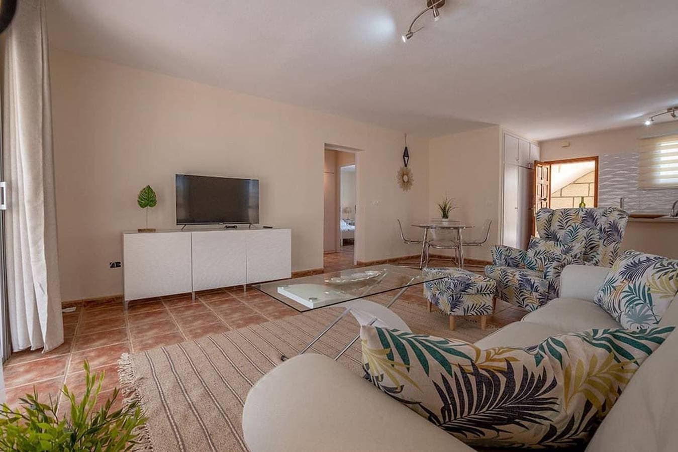 Foto 5 von 34: Villa für 4 Personen mit Terrasse