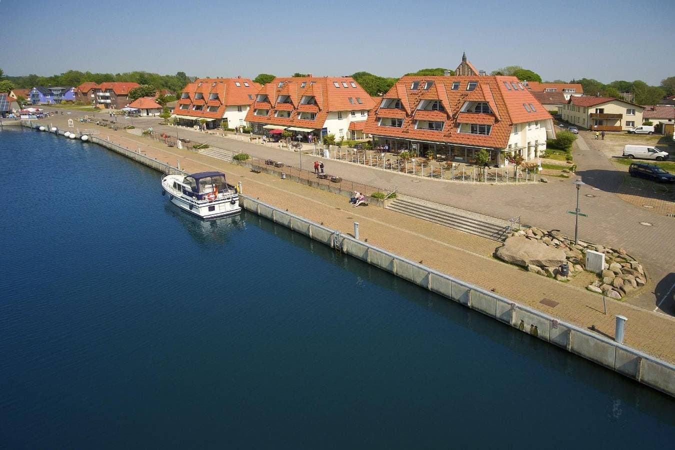 Foto 13 von 21: Hafennahe Ferienwohnung mit Balkon und Meerblick - Hafenhäuser Wiek 14