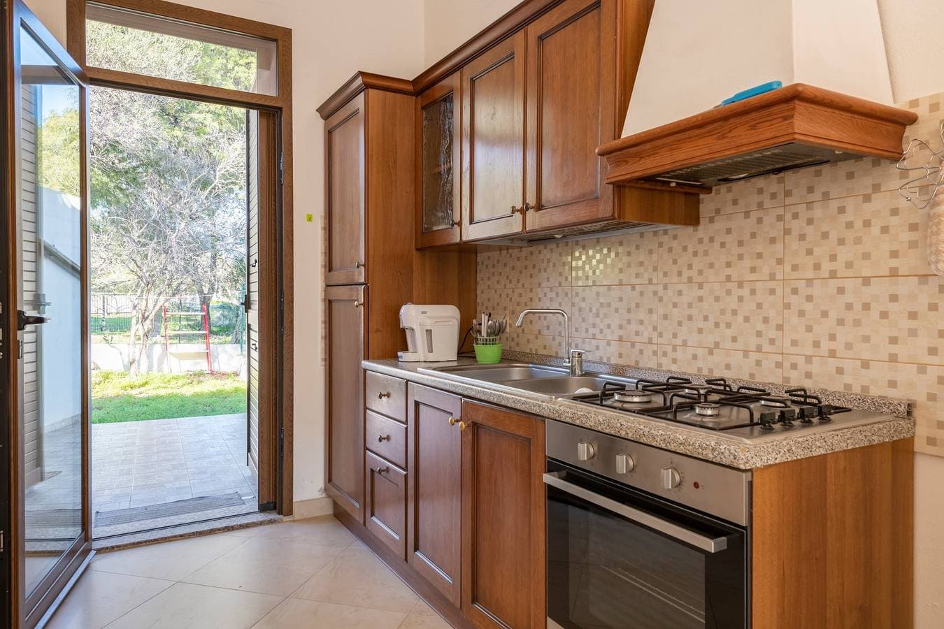 Foto 8 von 22: Haustierfreundliche Ferienwohnung "Casa Museddu" mit Klimaanlage, Terrassen und Garten