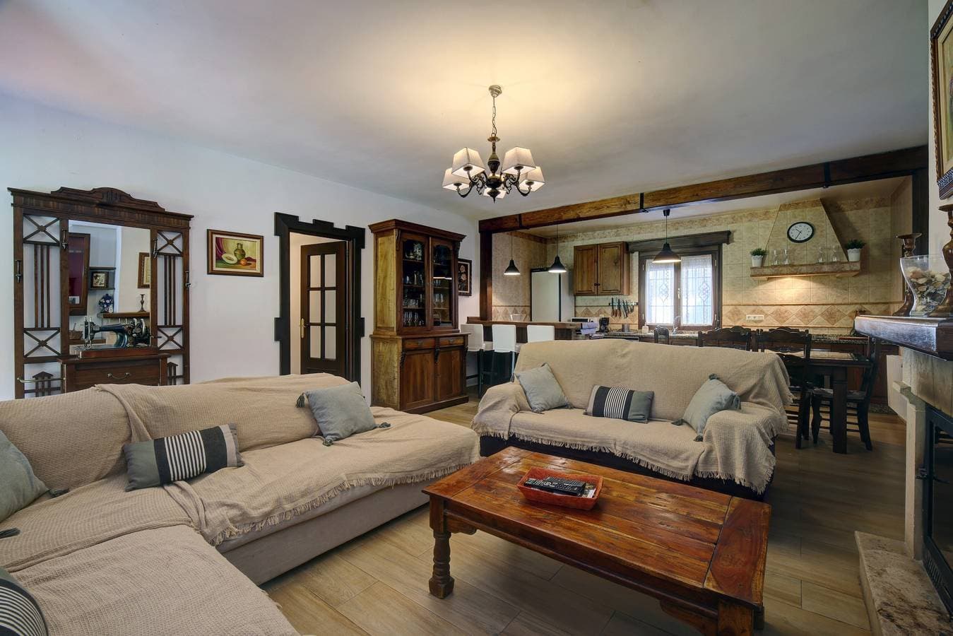 Foto 7 von 34: Ferienhaus Villa Carmen mit Bergblick