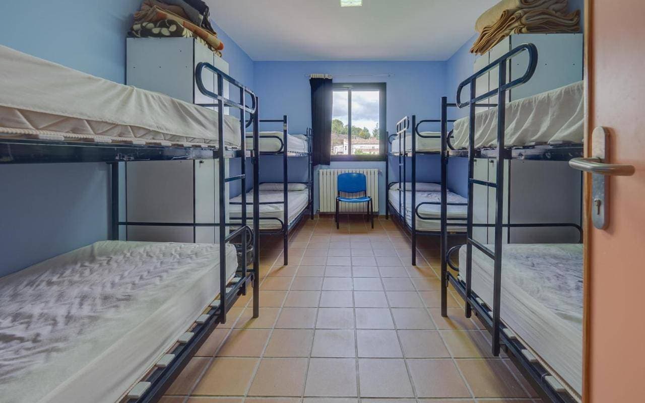 Foto 4 von 9: Double Room with Private Bathroom