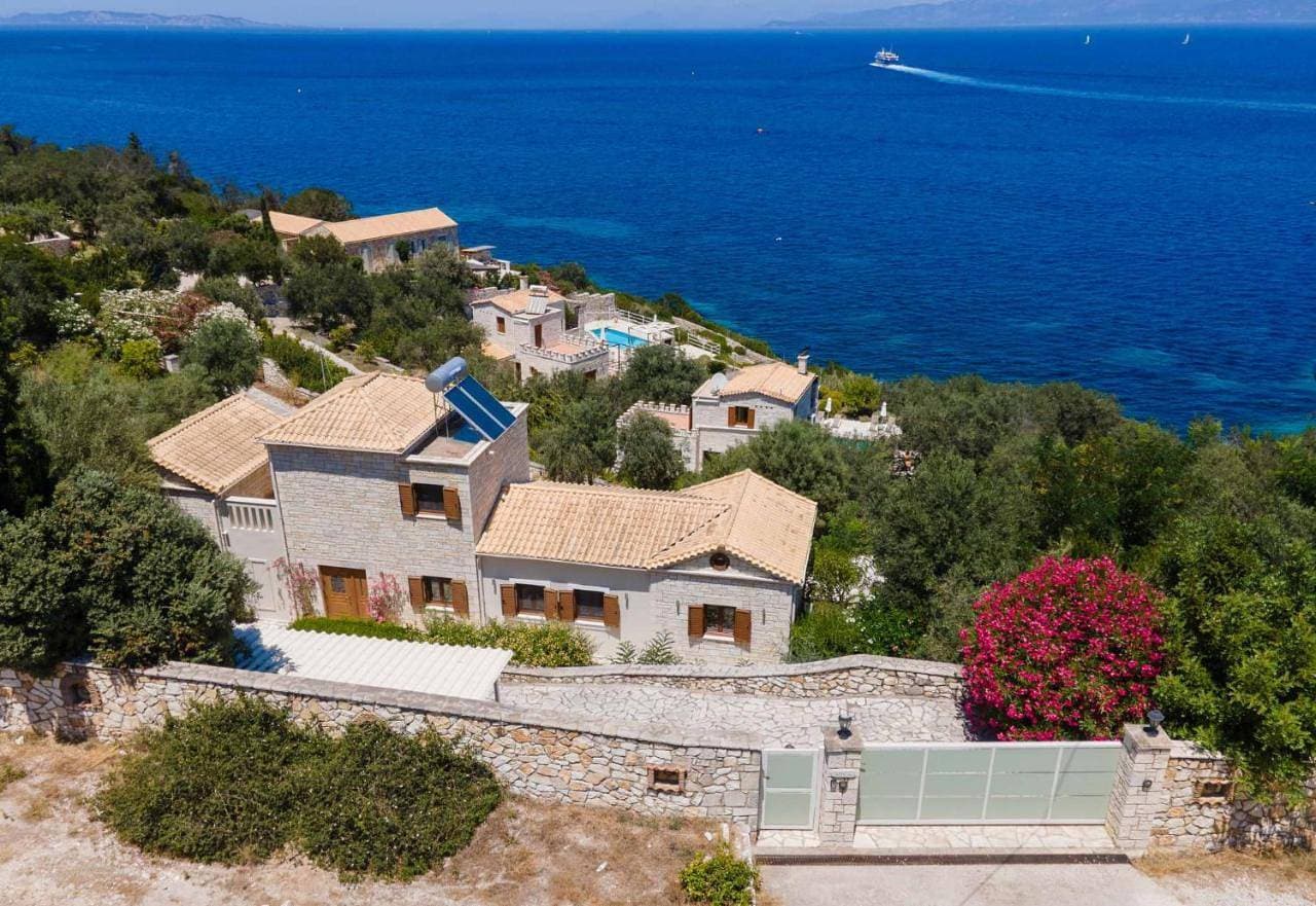 Foto 6 von 43: Villa with Sea View