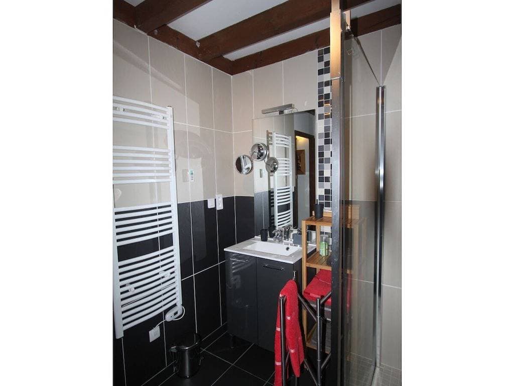 Foto 13 von 20: Ferienhaus in Bias mit Schwimmbecken
