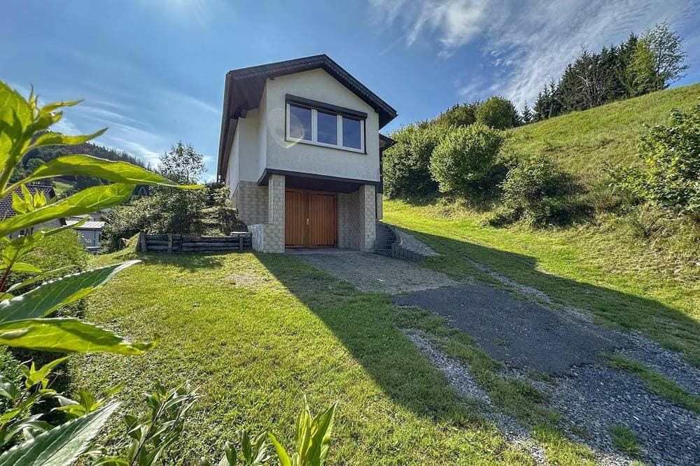 Foto 6 von 18: Ferienhaus im Thüringer Wald mit großem Garten