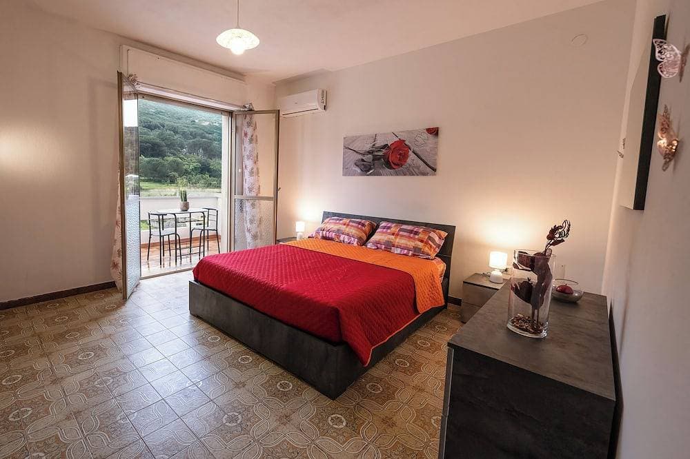 Foto 6 von 12: Gemütliche Ferienwohnung in Arbus für 4 Personen mit Pinienwaldblick
