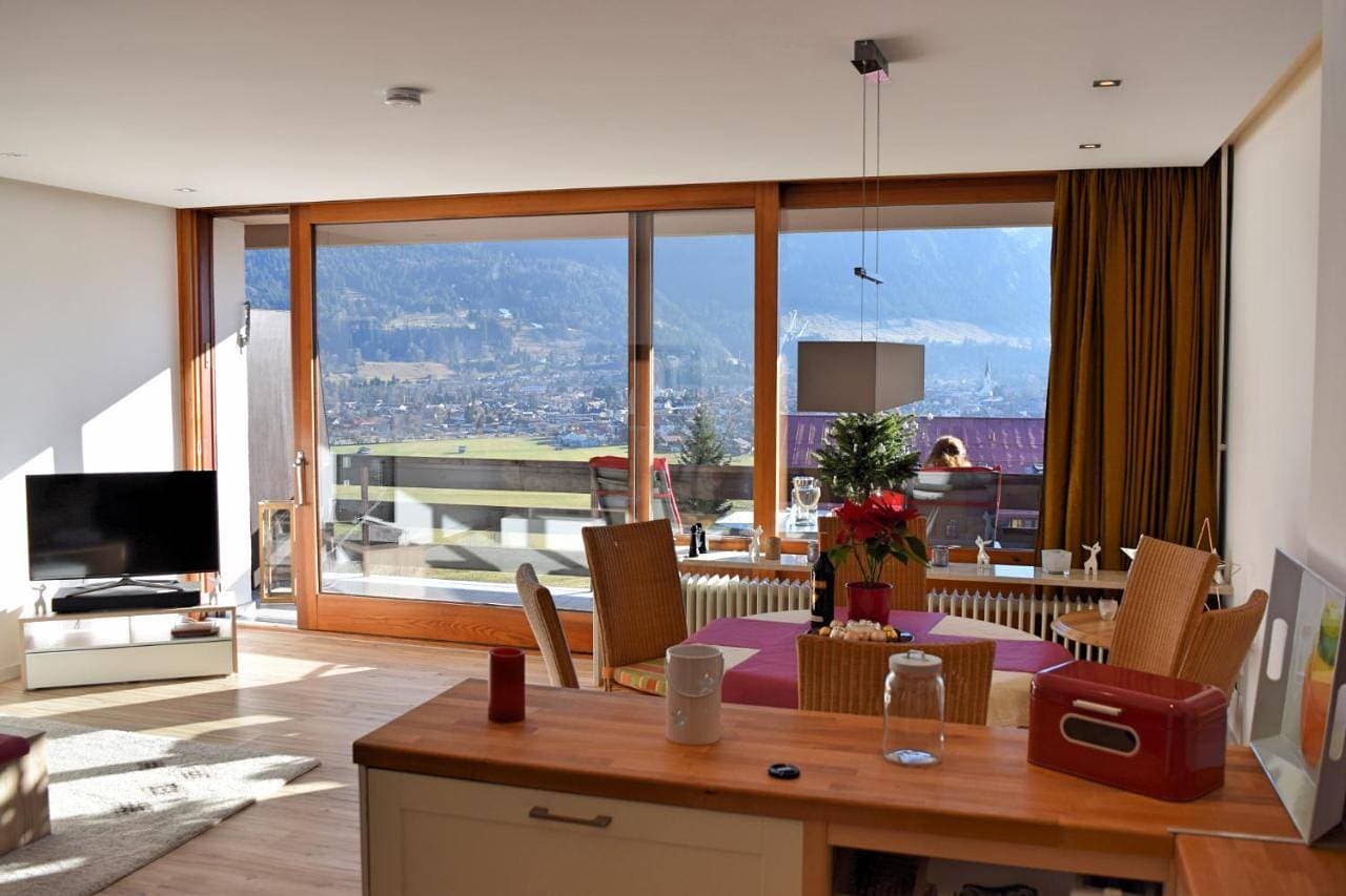 Foto 8 von 26: Apartment with Mountain View