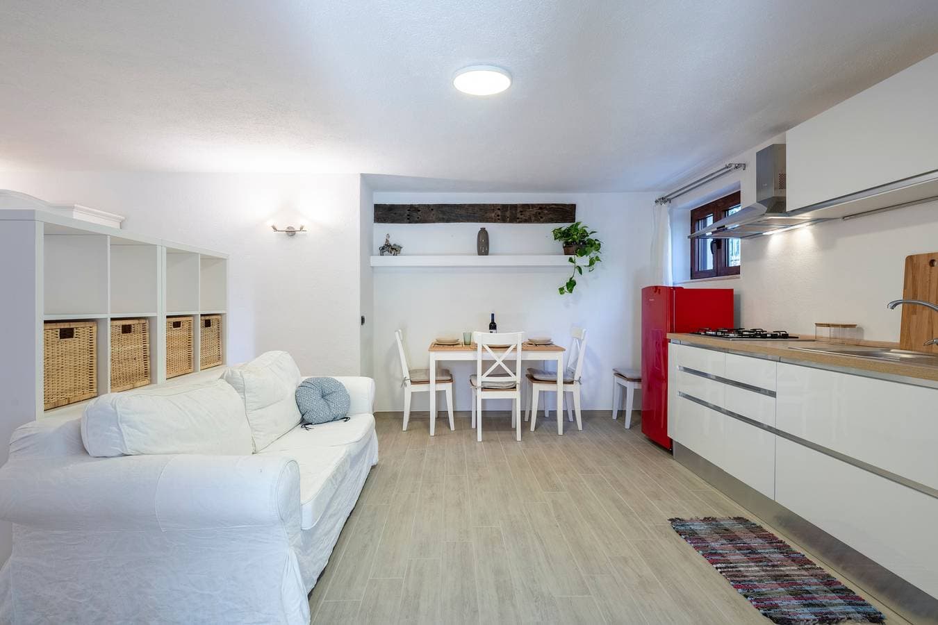 Foto 6 von 24: Ferienhaus "Loft Pina" mit WLAN, Garten und Terrasse