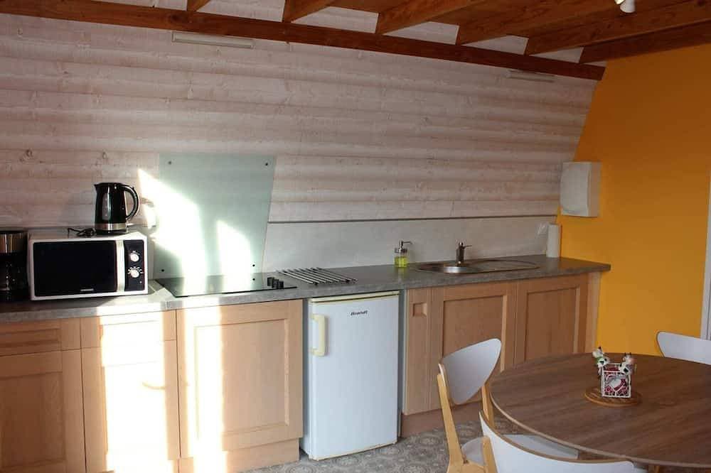Foto 11 von 15: 2**Lodge Bois Confort 5 minutes from the beach and 10 minutes from Pointe du Hoc