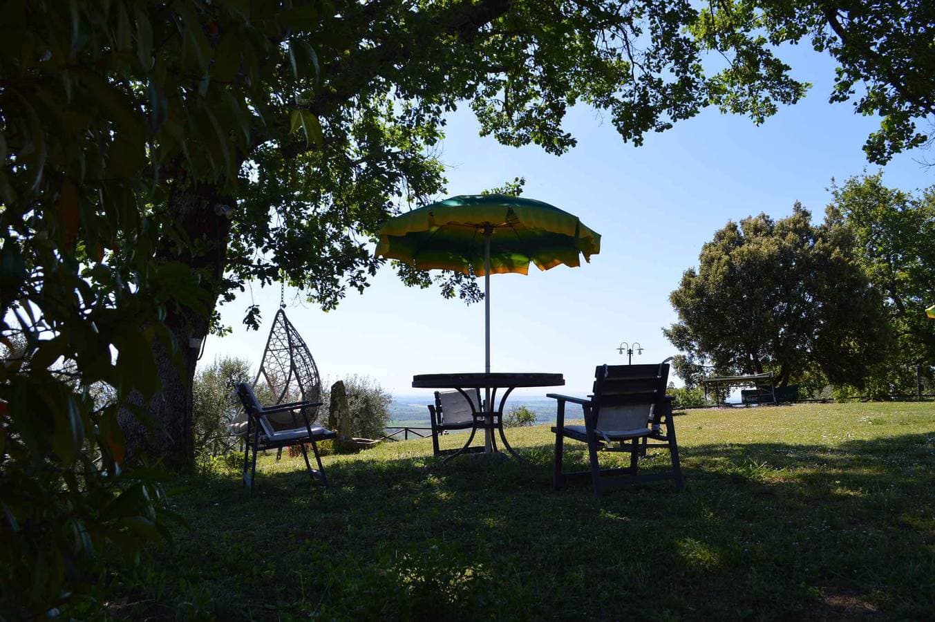 Foto 10 von 30: Villa mit Pool und Garten