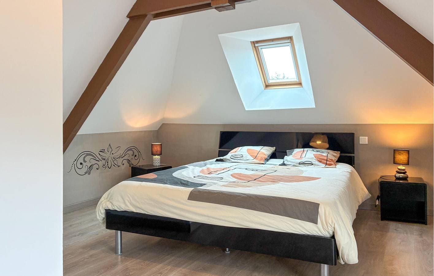 Foto 12 von 18: Gemütliche 2-Zimmer-Wohnung in der Nähe der Küste und des Stadtzentrums mit Garten und WLAN