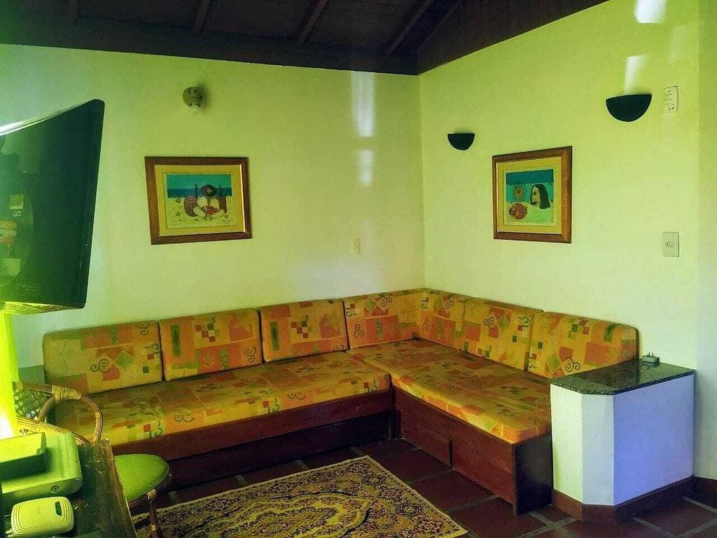 Foto 3 von 24: Cozy Chalet in a Family-Friendly Condominium with Pool on the Beach