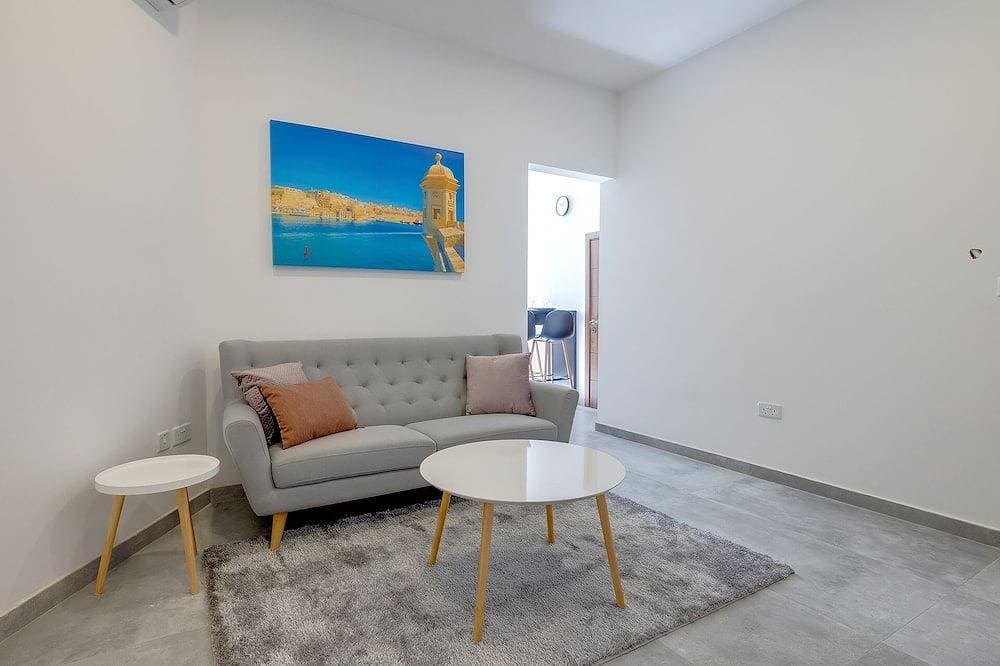 Foto 10 von 30: Perfect Location, Modern 2Br Apartment
