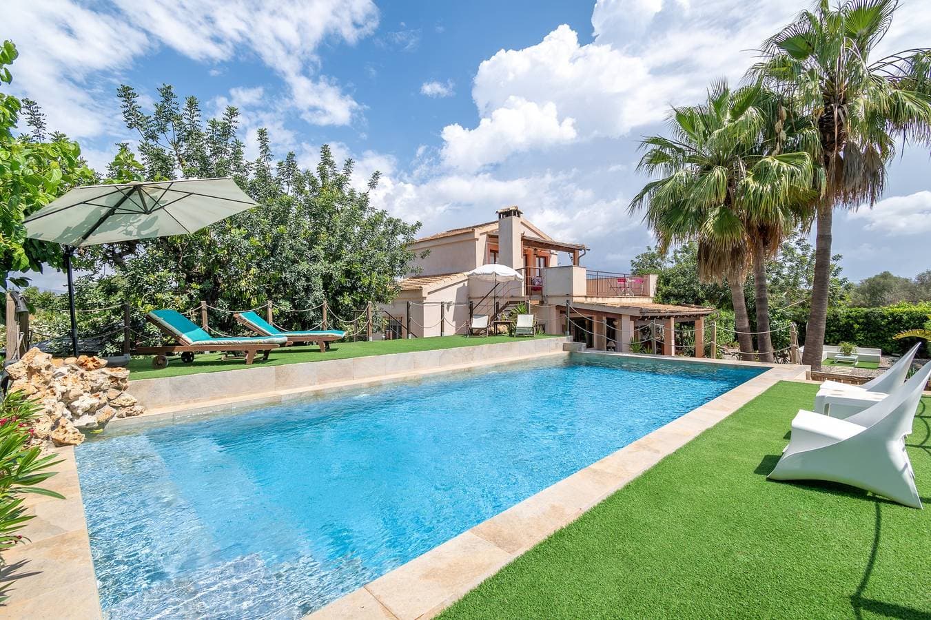 Foto 3 von 34: Ferienhaus 'Alegrías' mit Bergblick, Wi-Fi und Klimaanlage