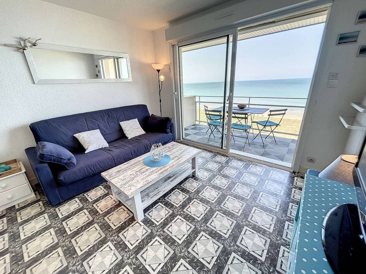 Foto 4 von 15: Apartment am Meer mit Balkon und privatem Parkplatz