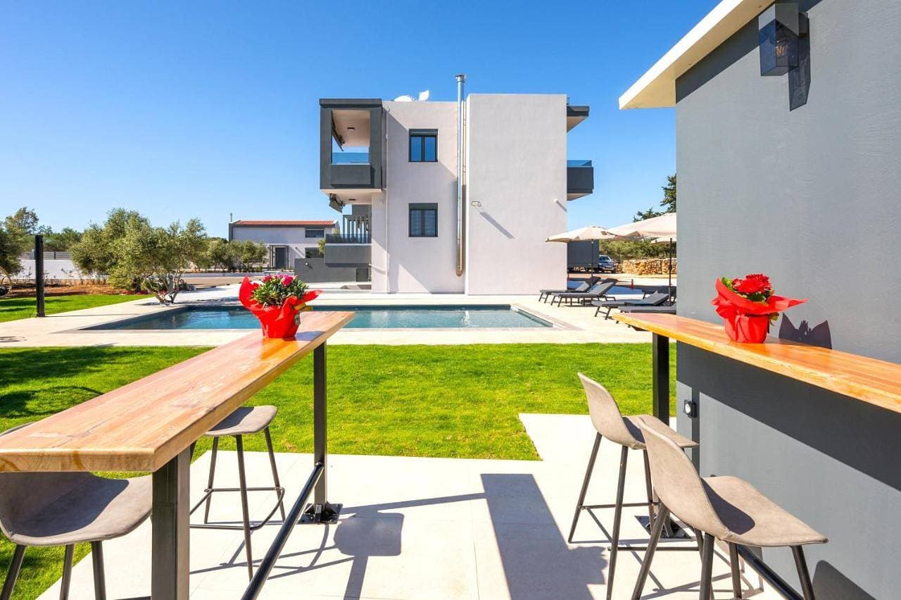 Foto 2 von 45: Wehome Elite Suites Chania