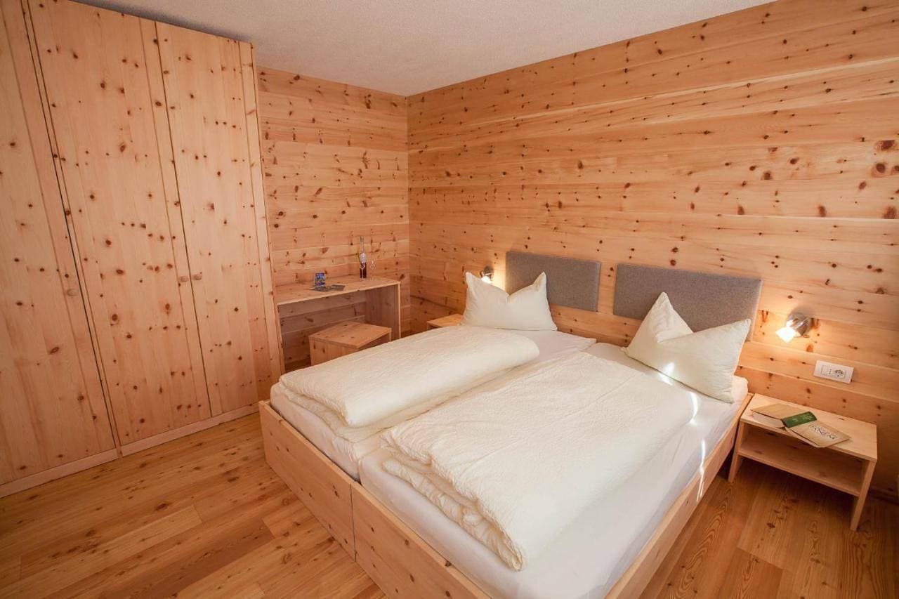 Foto 11 von 15: One-Bedroom Apartment with Mountain View