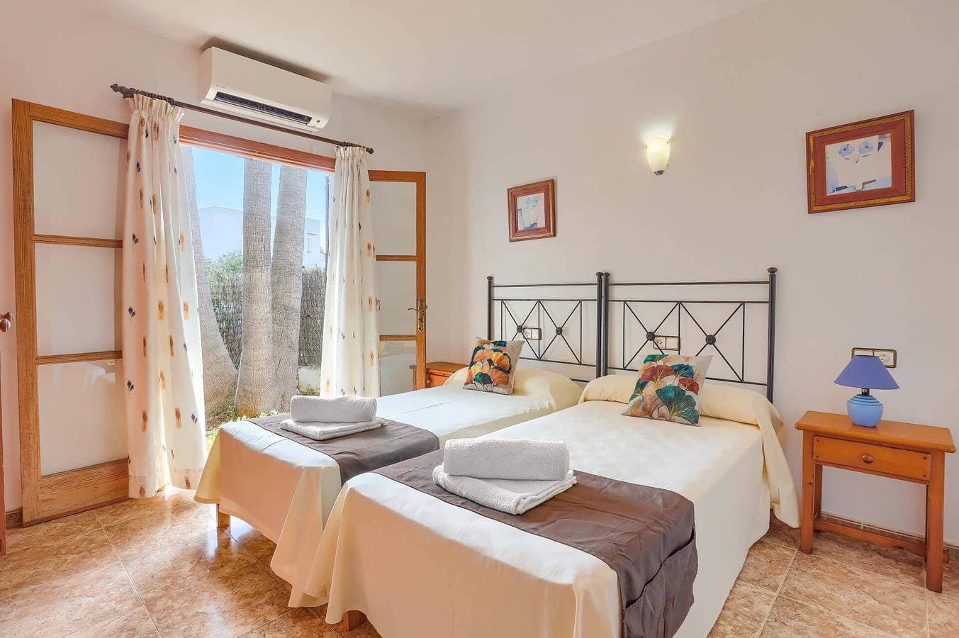 Foto 9 von 21: Villa für 6 Personen mit Garten