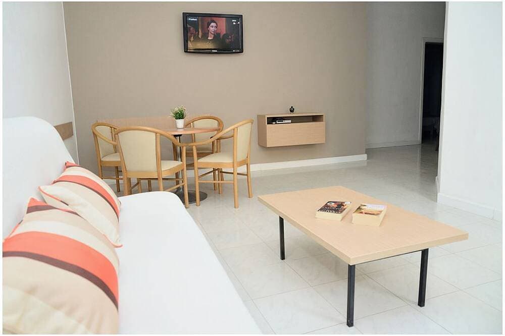 Foto 6 von 30: Villa Apartments in a Spectacular location near to everything!