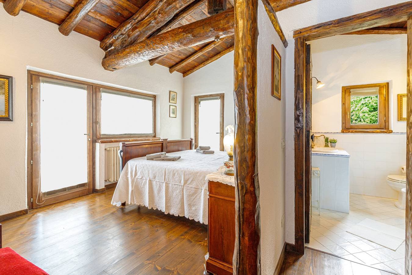 Foto 7 von 37: Villa Formaga | Stunning View&Garden and