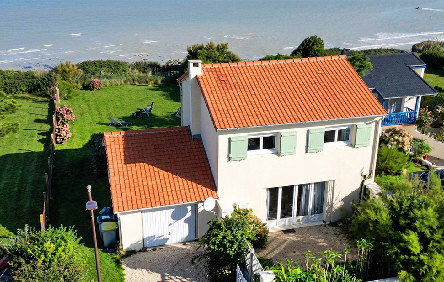 Gemütliche 2-Zimmer-Wohnung mit Meerblick, Garten und WLAN – 2,5 km vom Strand entfernt 1