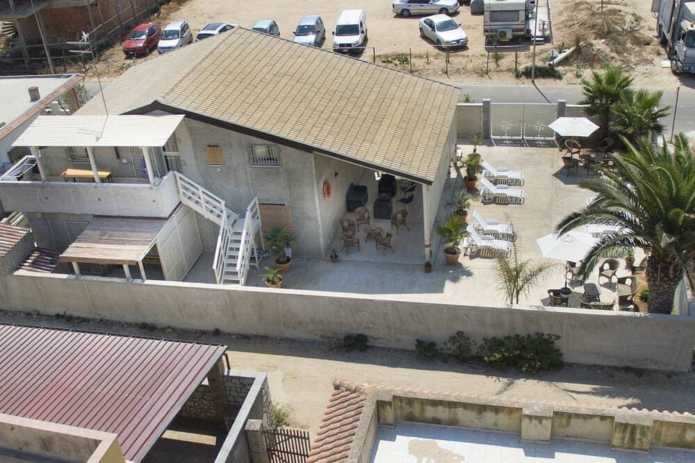Foto 13 von 22: Villa Barletta Wohnung in Villa Erdgeschoss n.2