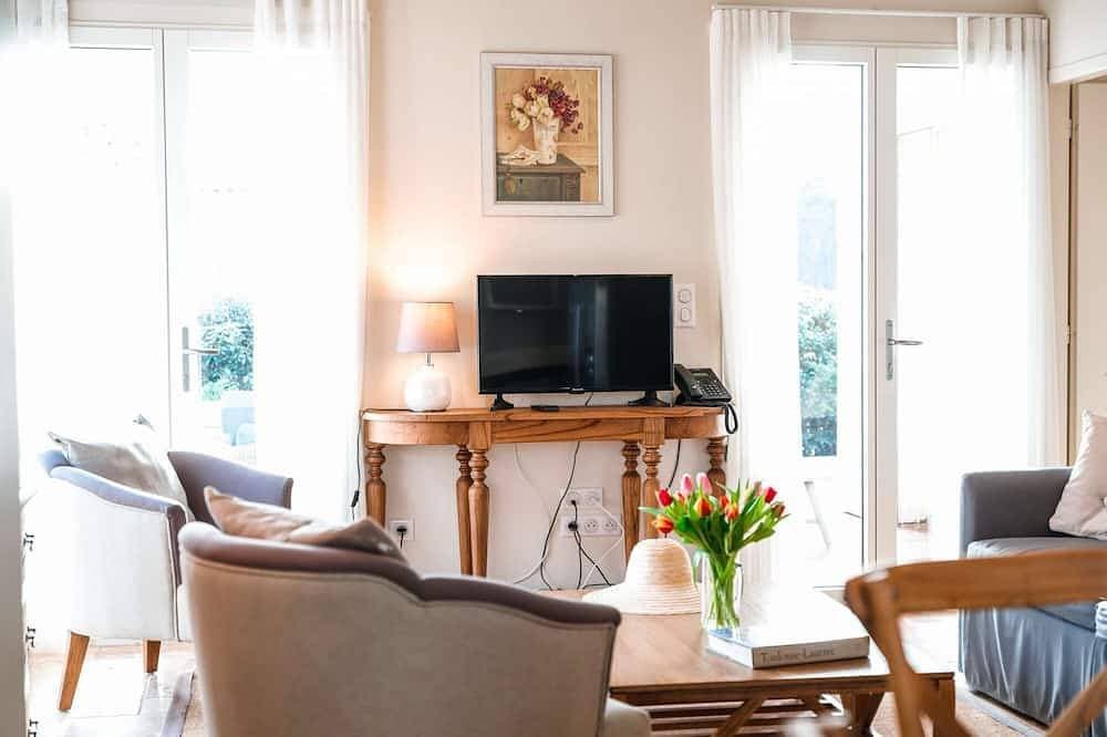 Foto 13 von 30: Luxusvilla mit 2 Schlafzimmern, privatem Whirlpool und Garten auf einem Schlossgrundstück