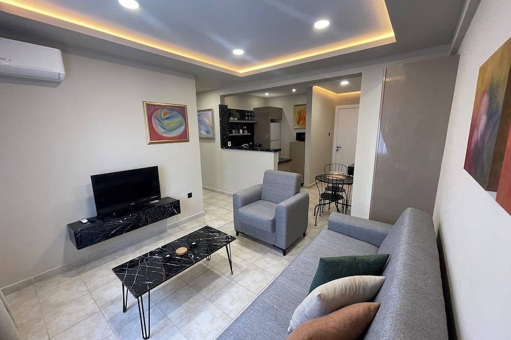 Charming 1Br Apartment with WiFi & AC in Girne -- Şık ve Konforlu 1+1 Daire 1
