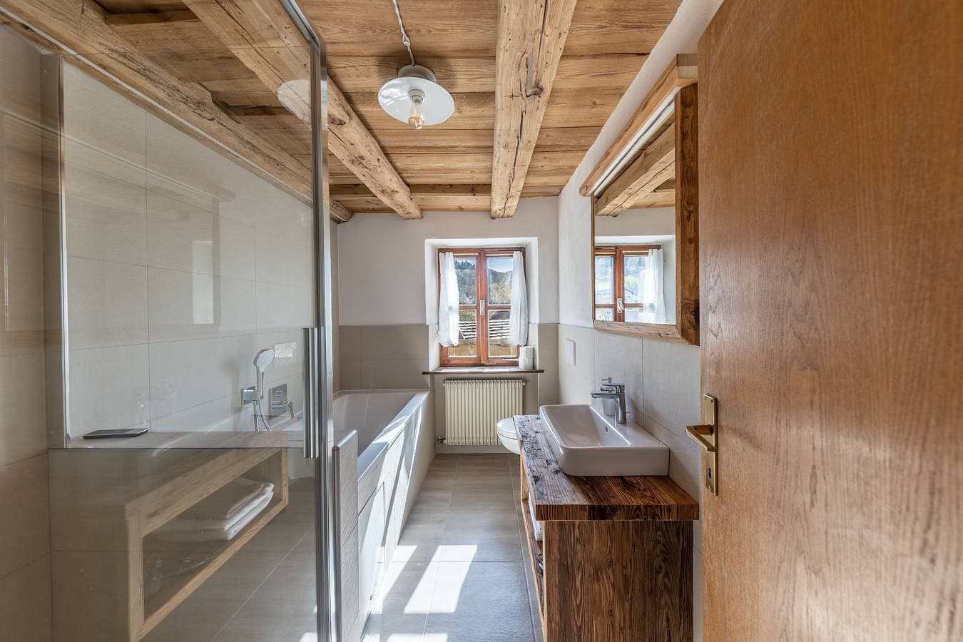 Foto 6 von 23: Ferienwohnung "Malgorerhof Mathilde" mit Bergblick, WLAN und Balkon