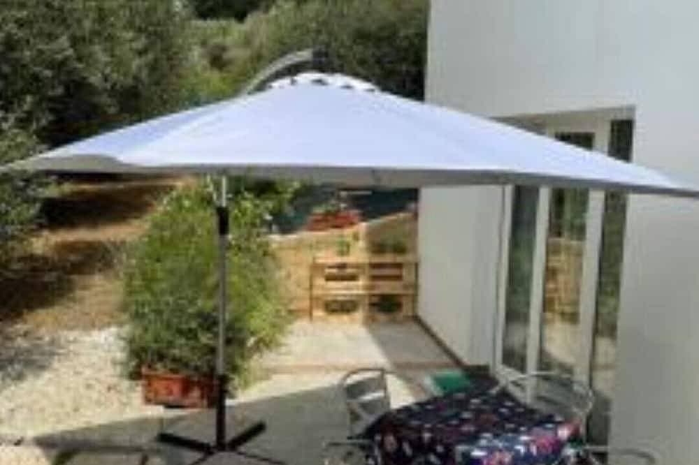 The Olive Grove New Apartment surrounded by greenery 15 Min from the sea 1