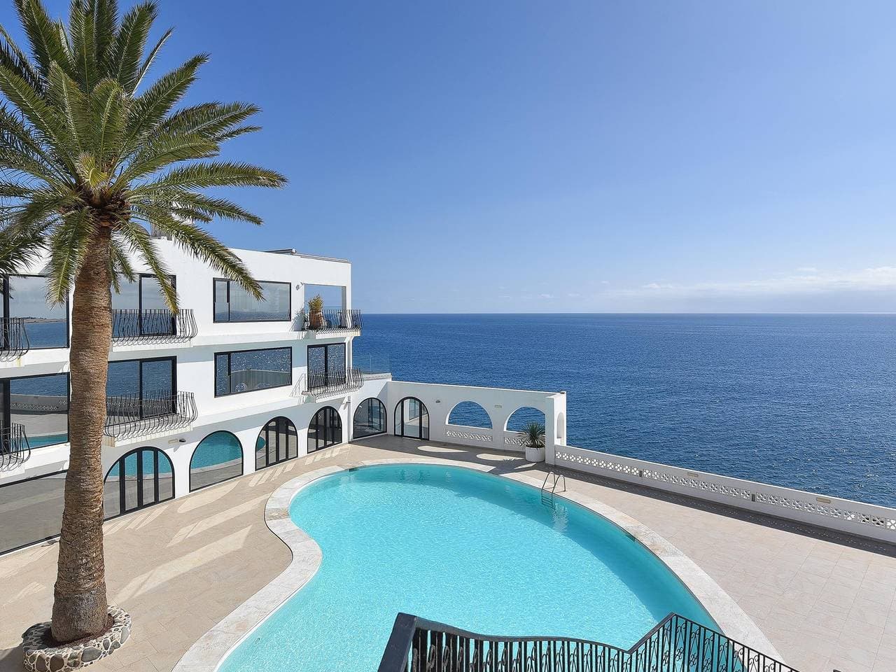 OceanSide Suite 302 by VillaGranCanaria 1