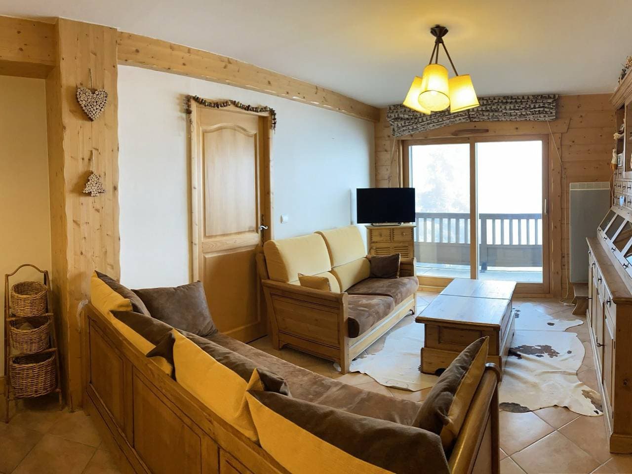 Foto 6 von 21: Wohnung 8 Pers, Südbalkon, Parkplatz und Pool