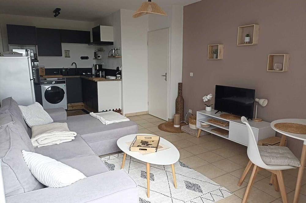 Appartement T2 Calme et Lumineux Avec Balcon Proche Citadelle de Blaye 1