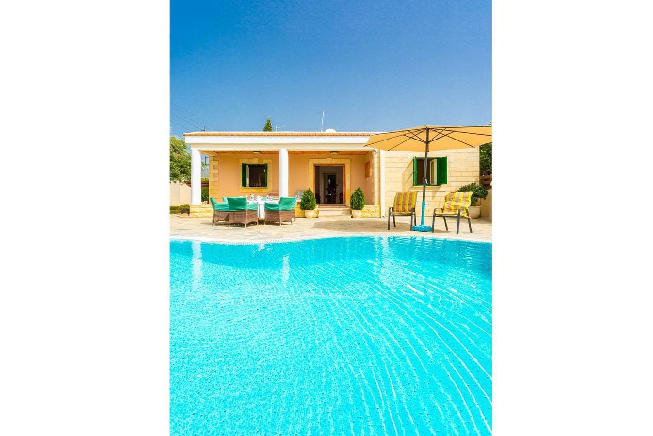 Foto 8 von 34: Villa für 6 Personen mit Meerblick