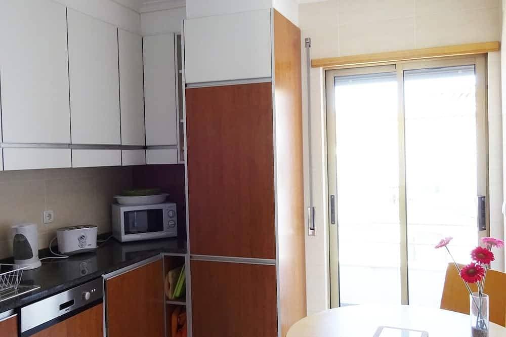 Foto 12 von 30: Modernes Apartment in sicherer Entwicklung in der Nähe aller Einrichtungen der Stadt.