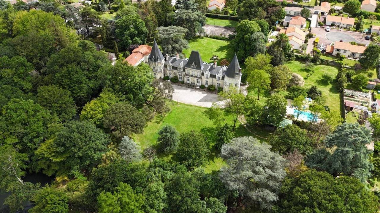 Château du Bois de La Noe 1