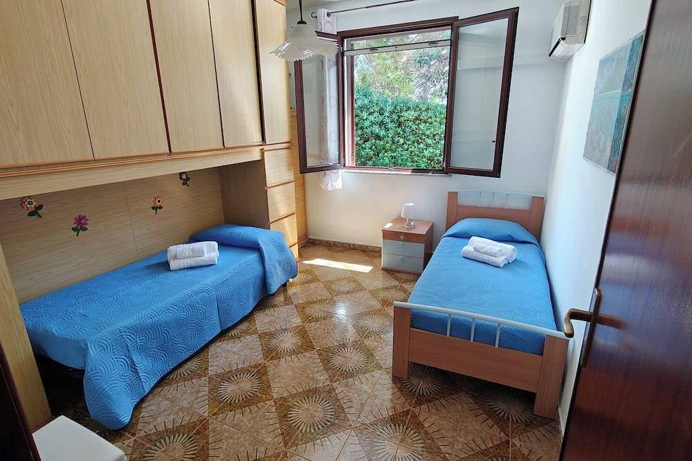 Foto 4 von 30: 🌊 Villa FedAlú 🌴• Just a stone's throw from the sea, enjoying relaxation and sunsets near Palermo