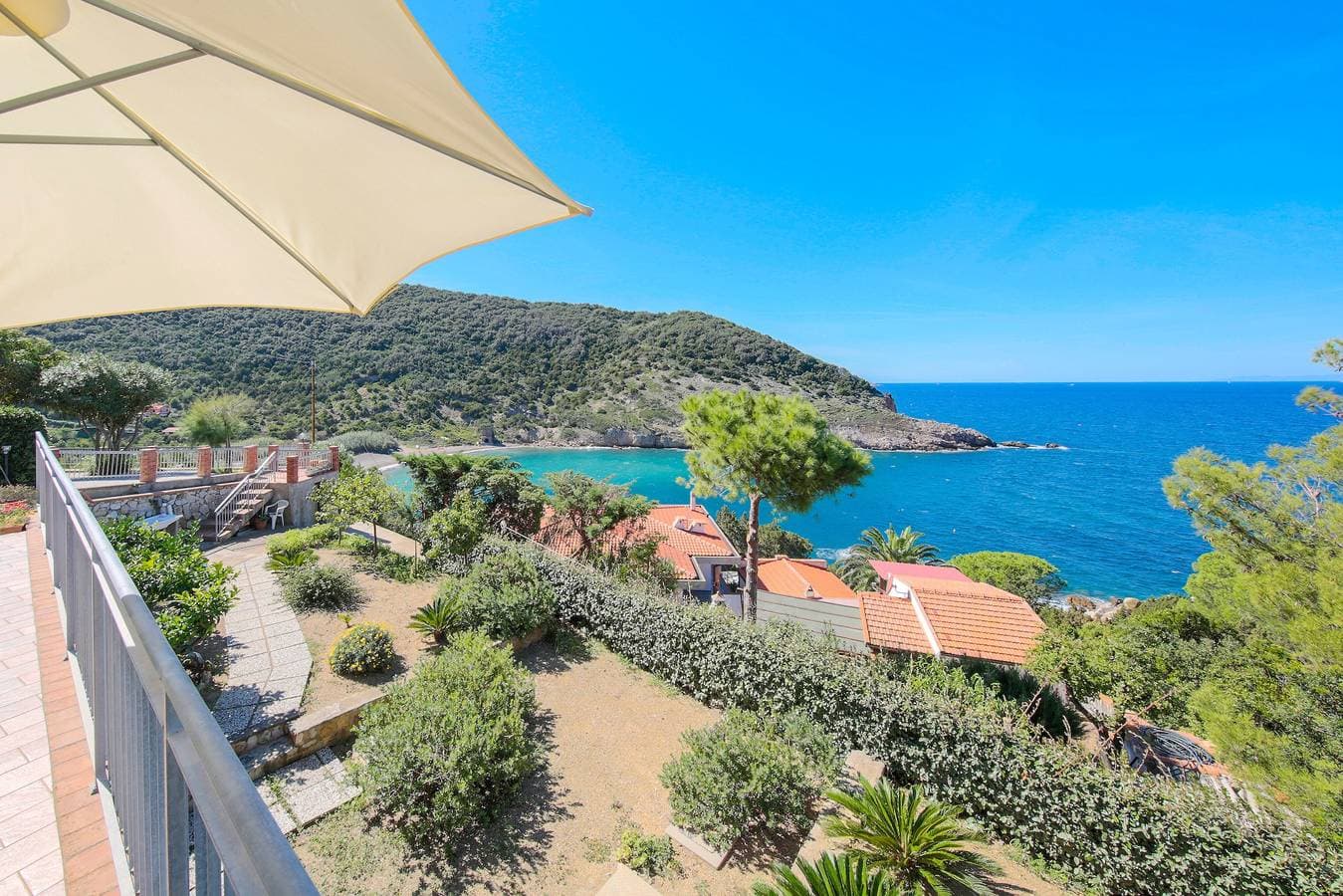 Foto 7 von 31: Villa mit schönem Ausblick in Nisporto