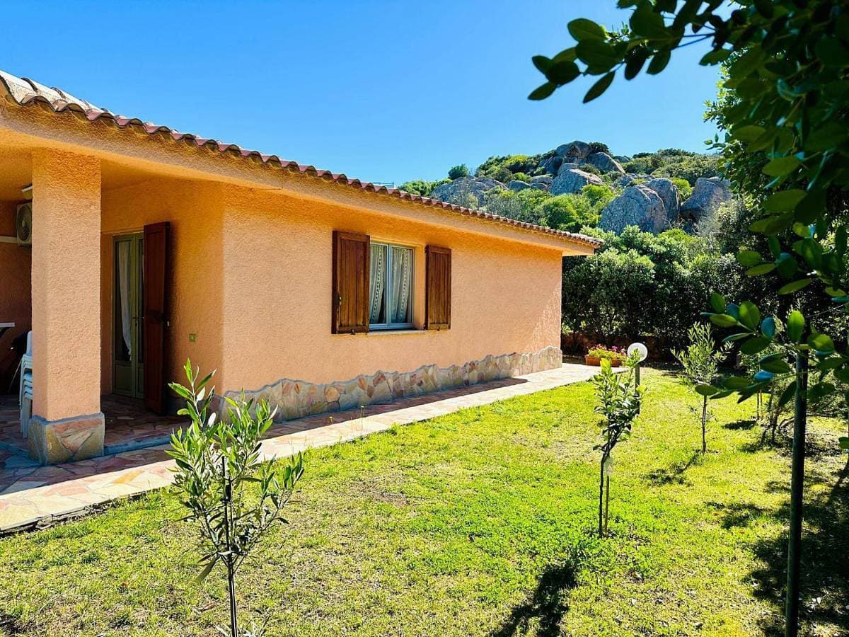 Foto 4 von 33: Three-Bedroom House