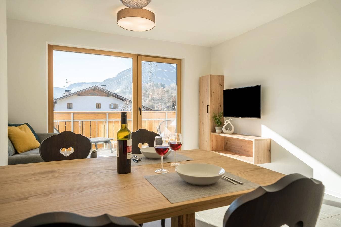 Foto 13 von 20: Ferienwohnung "Sunnig - Sonennschein" mit Bergblick, Balkon & WLAN