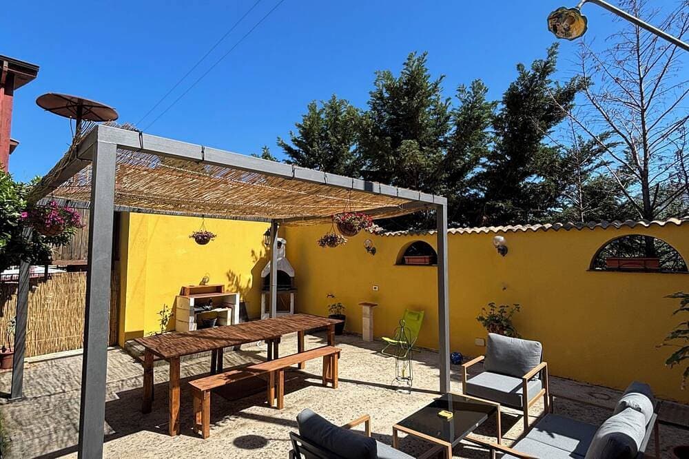 Foto 13 von 19: Loft with solarium and private parking 5 minutes from the airport