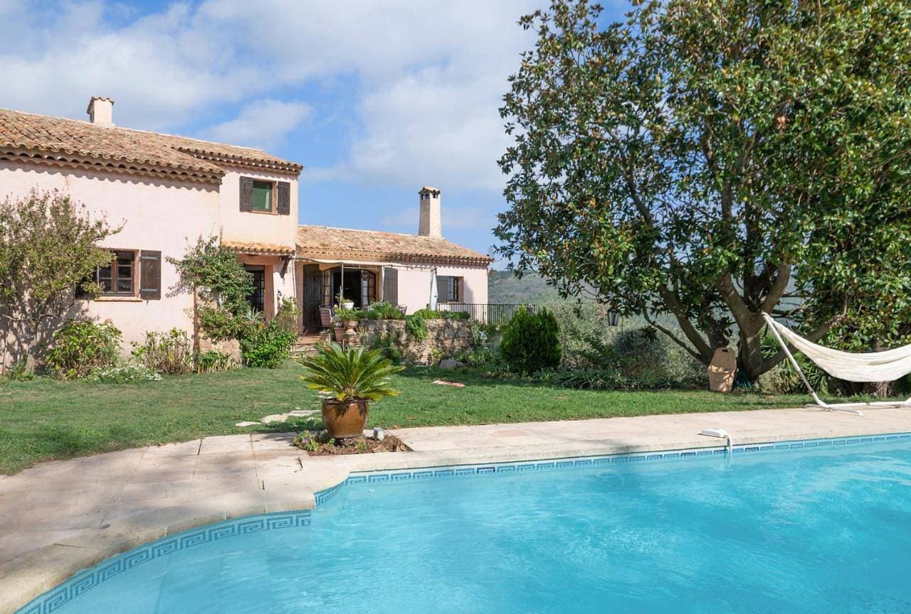 83RENA Villa Les Margoutons 1